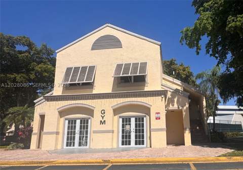 8290 Lake Dr 506, Doral FL - photo 7 of 15