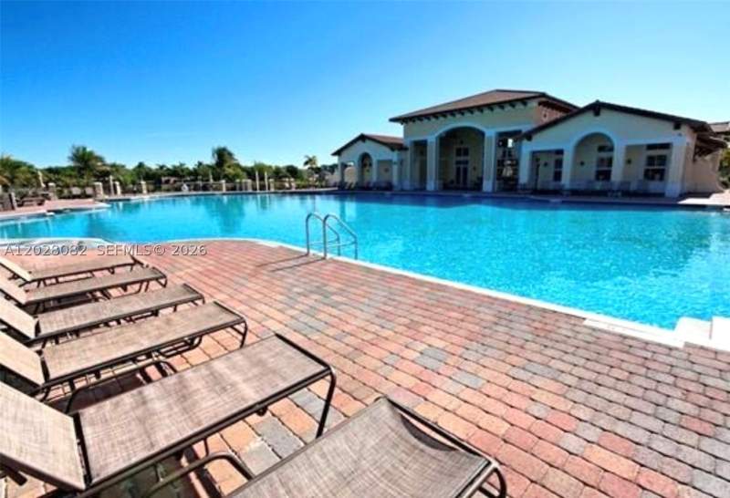 2 bedroom Condominium at 22541 SW 88th Pl 105-6, The Courts At Bayshore II, Cutler Bay — photo 4