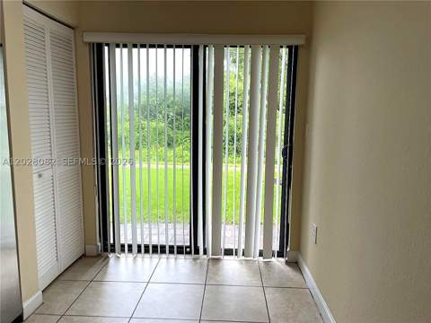 22541 SW 88th Pl 105-6, Cutler Bay FL - photo 7 of 17