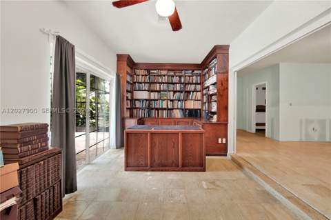 6980 SW 104th St, Pinecrest FL - photo 10 of 42