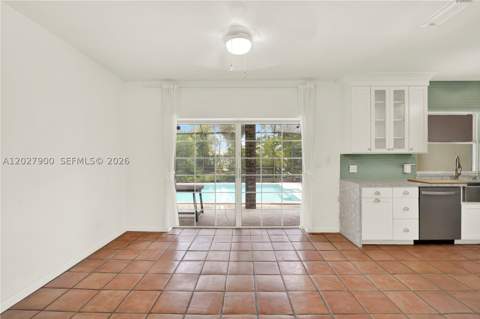 6980 SW 104th St, Pinecrest FL - photo 13 of 42