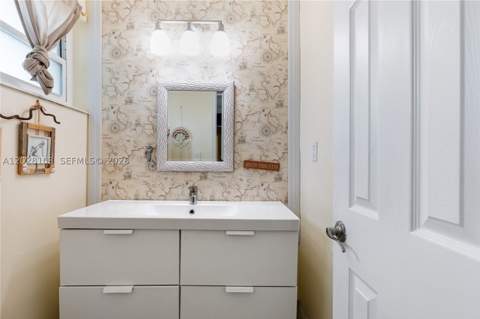 9055 SW 149th Pl, Miami FL - photo 15 of 28