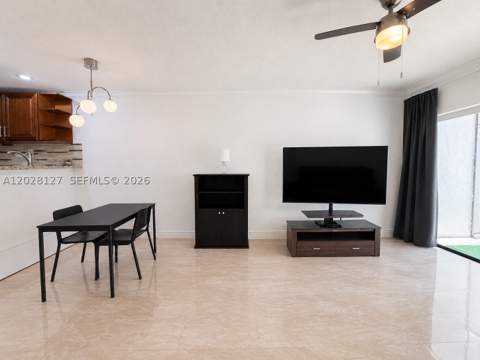1901 NW S River Dr 5A, Miami FL - photo 7 of 31
