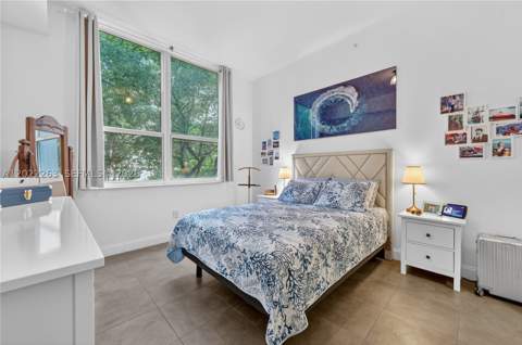 31 SE 5th St 203, Miami FL - photo 21 of 76