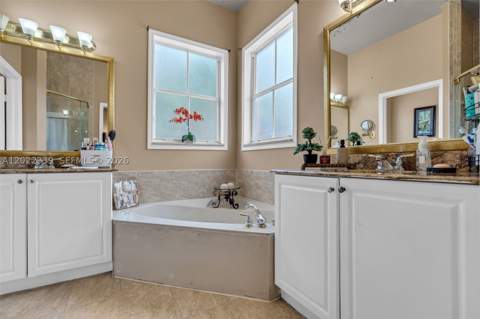 18122 NW 91st Ct, Hialeah FL - photo 23 of 34