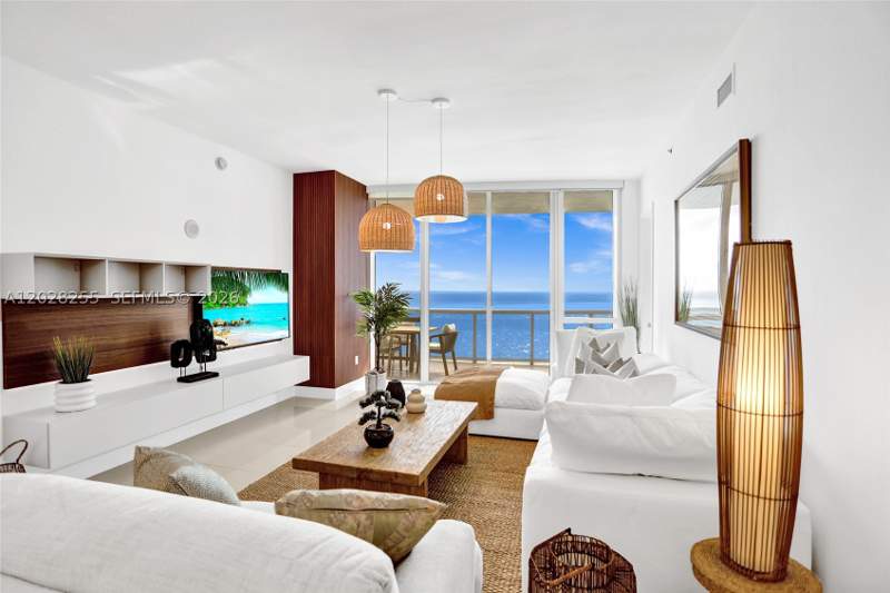 3 bedroom Condominium at 15901 Collins Ave 2807, Tdr Tower II Condo, Sunny Isles Beach — photo 2