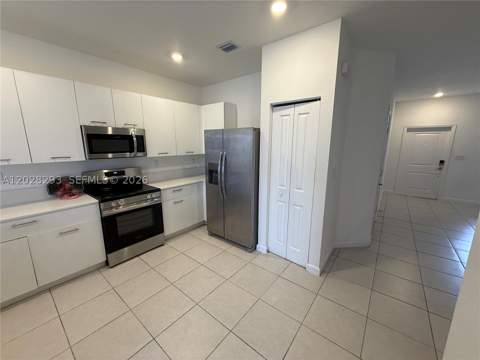 12856 NW 22nd Pl 12856, Miami FL - photo 14 of 67