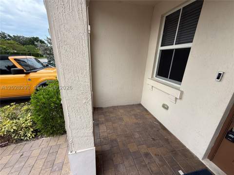 12856 NW 22nd Pl 12856, Miami FL - photo 6 of 67