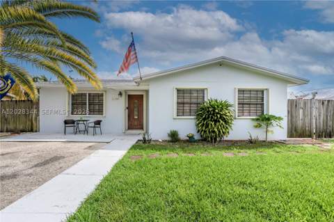 12100 SW 181st Ter, Miami FL - photo 6 of 43