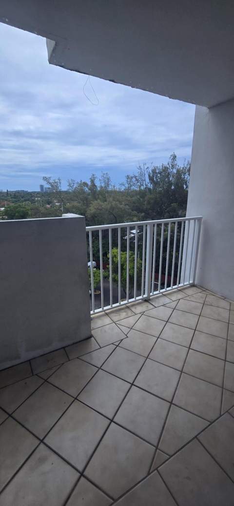 1300 NE Miami Gardens Drive 901e, Miami FL - photo 11 of 12