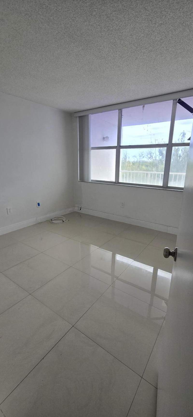2 bedroom Condominium at 1300 NE Miami Gardens Drive 901e, Wilshire Condo, Miami — photo 3