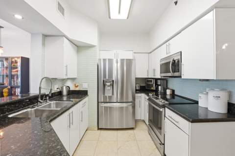3145 NE 184th Street 5205, Aventura FL - photo 6 of 37