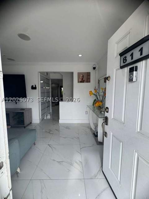 8430 NW 8th St B11, Miami FL - photo 11 of 25