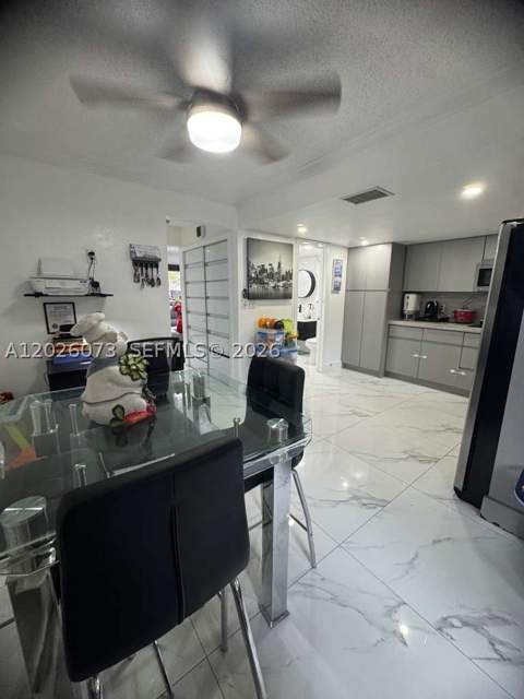 8430 NW 8th St B11, Miami FL - photo 16 of 25