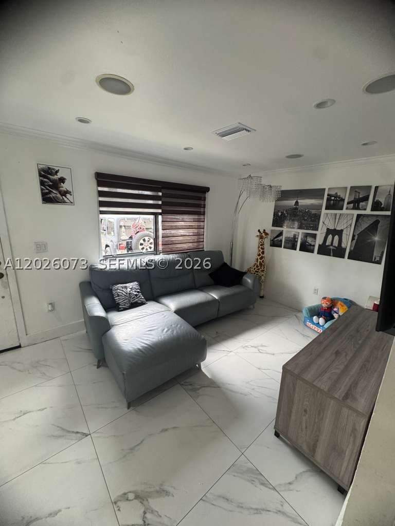 2 bedroom Condominium at 8430 NW 8th St B11, Midway Forest Condo, Miami — photo 2