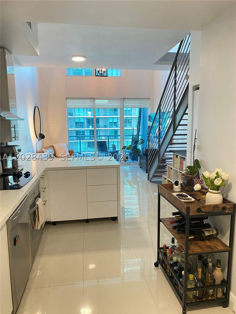 1 bedroom Condominium at 60 SW 13th St 2212, Infinity At Brickell Cond, Miami — photo 3