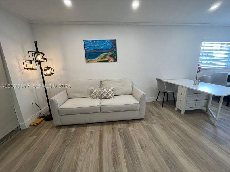 1 bedroom Condominium at 6965 Harding Ave 401, Harding Villas Condo, Miami Beach — photo 3