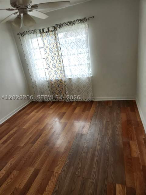 9430 SW 170th St 302, Palmetto Bay FL - photo 6 of 7