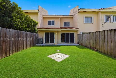 10180 SW 88th St 403, Miami FL - photo 8 of 27