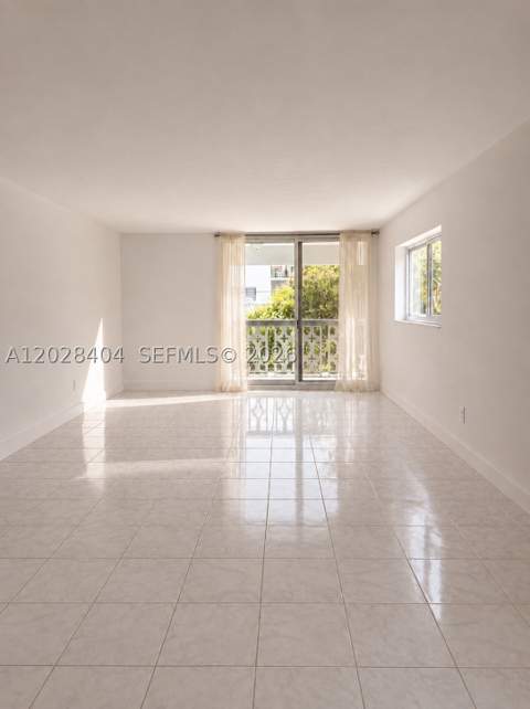 1400 Lincoln Rd 301, Miami Beach FL - photo 10 of 24