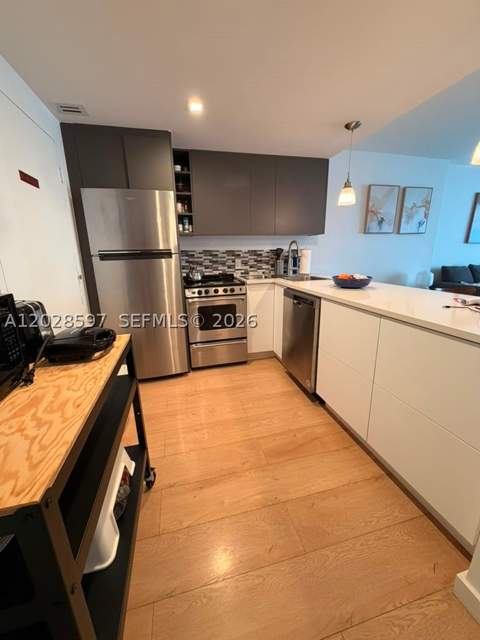 401 Ocean Dr 224, Miami Beach FL - photo 7 of 19