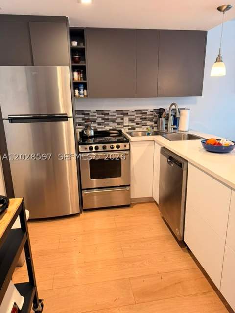 401 Ocean Dr 224, Miami Beach FL - photo 8 of 19