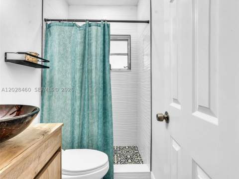 1365 NE 130th St, North Miami FL - photo 14 of 78