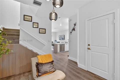 12862 NW 23rd Pl, Miami FL - photo 9 of 43