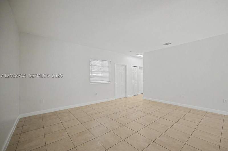 2 bedroom Condominium at 373 NE 26th Pl 102, Caribbean Isles Villas Co, Homestead — photo 5