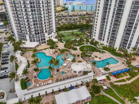 18001 Collins Ave 2511, Sunny Isles Beach FL - photo 8 of 11