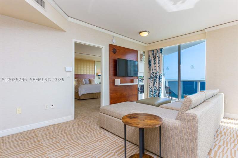 1 bedroom Condominium at 18001 Collins Ave 1414, Trump International Sones, Sunny Isles Beach — photo 4