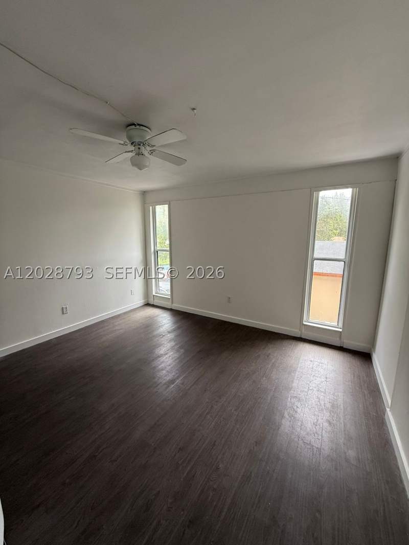 2 bedroom SingleFamilyResidence at 14310 NE 5th Pl, Gemini South Condo, Miami — photo 4