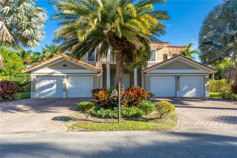 19529 SW 80th Ct, Cutler Bay FL - photo 9 of 91