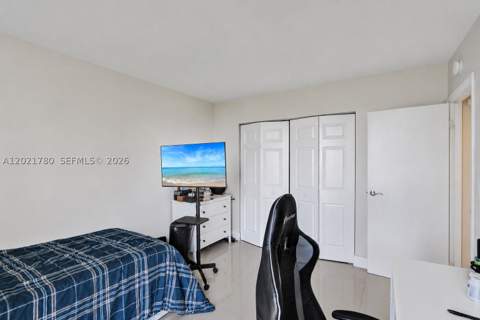 20335 W Country Club Dr 809, Aventura FL - photo 22 of 27