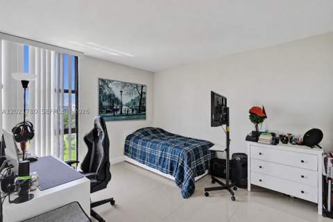 20335 W Country Club Dr 809, Aventura FL - photo 23 of 27