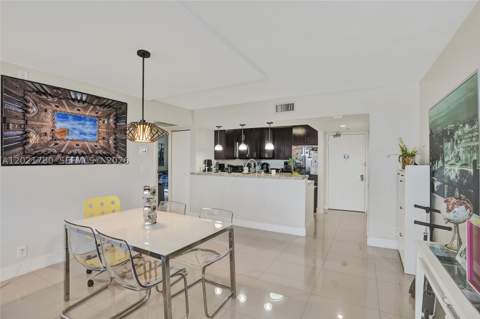 20335 W Country Club Dr 809, Aventura FL - photo 6 of 27