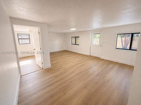 2627 NE 213th St, Miami FL - photo 6 of 14