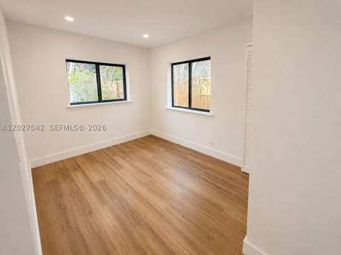 2627 NE 213th St, Miami FL - photo 8 of 14