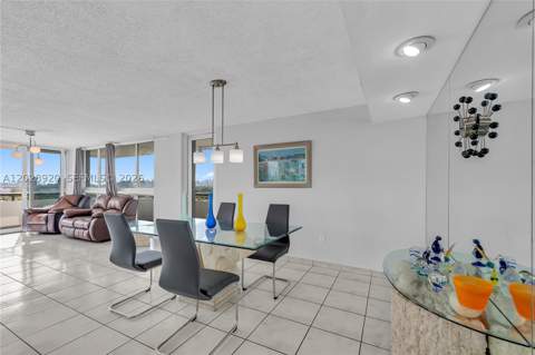 3200 Collins Ave 12-8, Miami Beach FL - photo 8 of 40