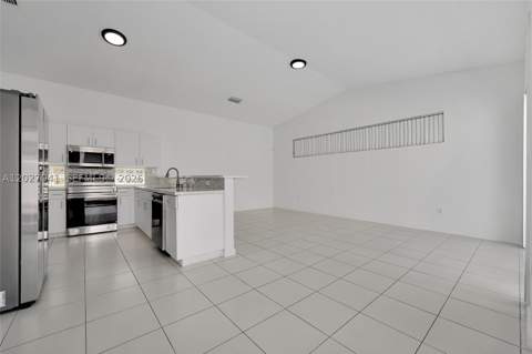 15558 SW 112th Dr, Miami FL - photo 17 of 58