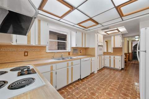 1727 SW 11th Ter, Miami FL - photo 11 of 78