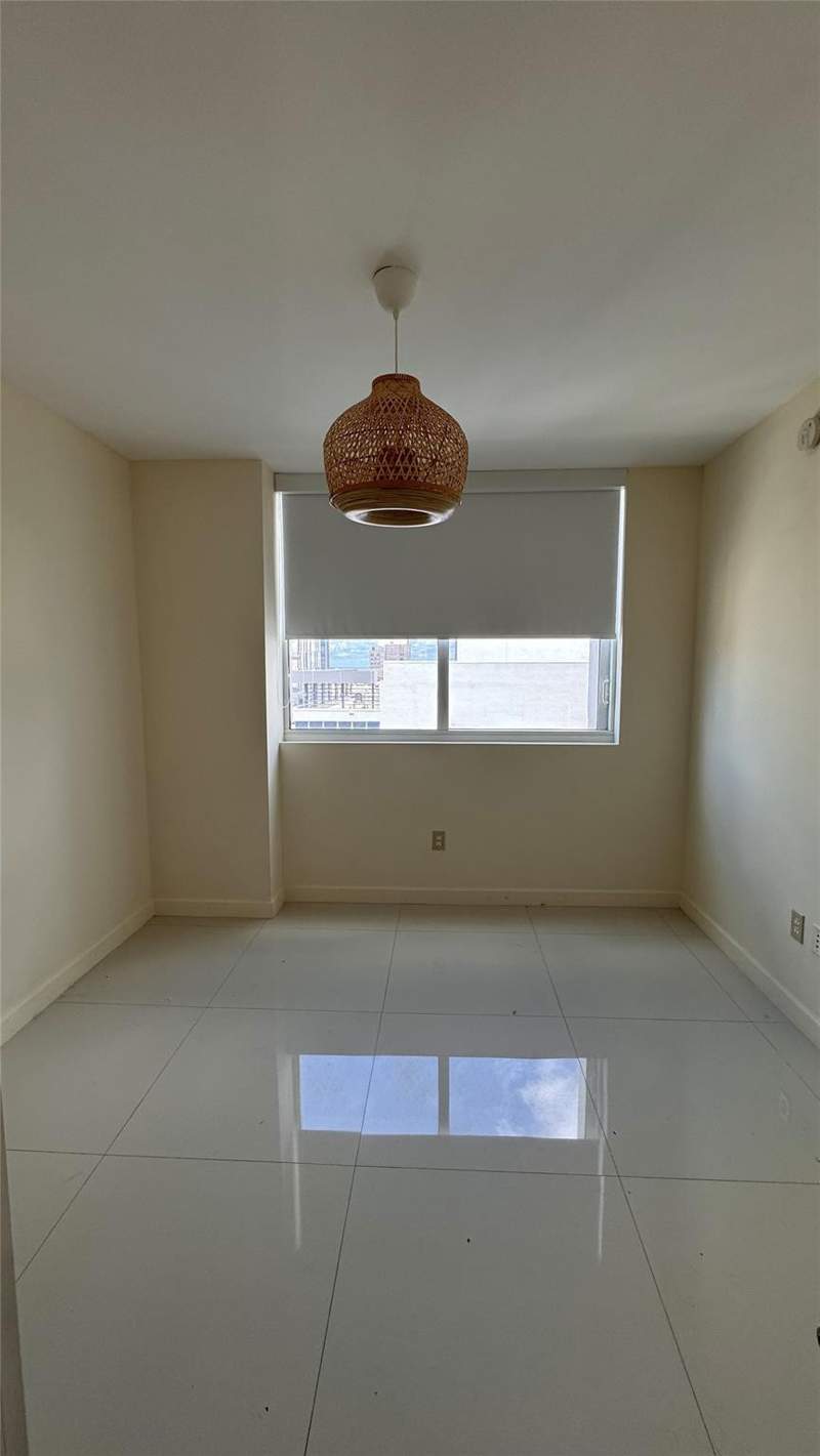 2 bedroom Condominium at 253 NE 2nd Street 3208, Vizcayne South Condo, Miami — photo 5