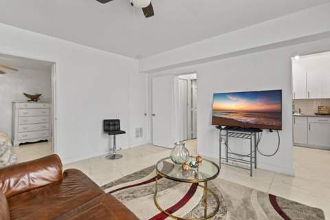 1450 W 37th Street, Hialeah FL - photo 18 of 66