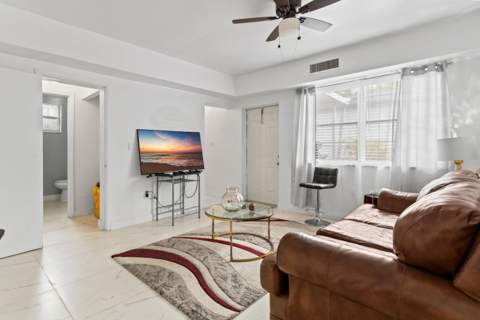 1450 W 37th Street, Hialeah FL - photo 21 of 66