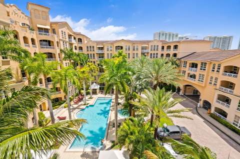 3001 NE 185th Street 536, Aventura FL - photo 12 of 14