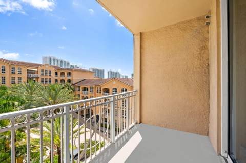 3001 NE 185th Street 536, Aventura FL - photo 14 of 14