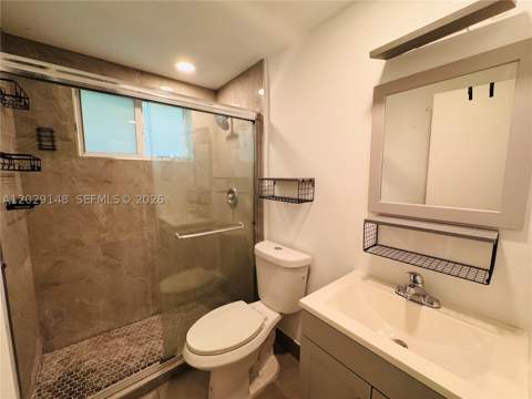 75 Washington Ave 10, Miami Beach FL - photo 6 of 9