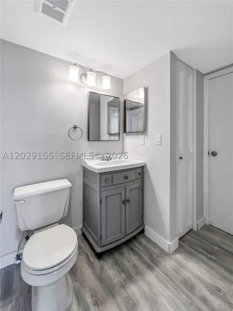 3475 N Country Club Dr 503, Aventura FL - photo 14 of 28