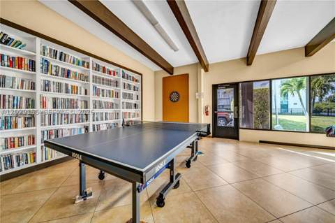 3475 N Country Club Dr 503, Aventura FL - photo 21 of 28