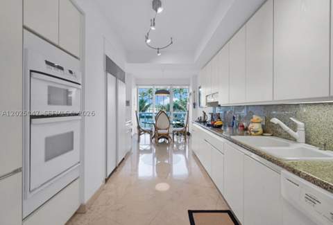 9601 Collins Ave 403, Bal Harbour FL - photo 11 of 42